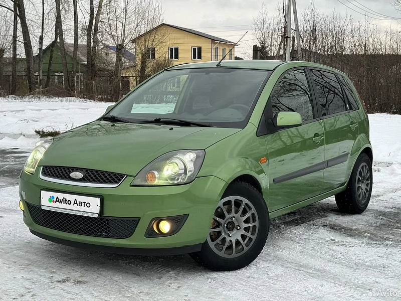 Ford Fiesta 1.6 MT 0
