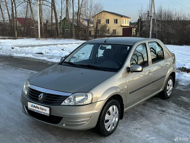 Renault Logan 1.4 MT 7